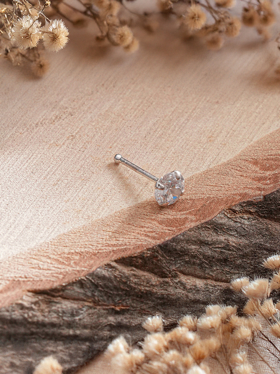 925 Sterling Silver Round AD Embellished Solitaire Shiny Nose Pin